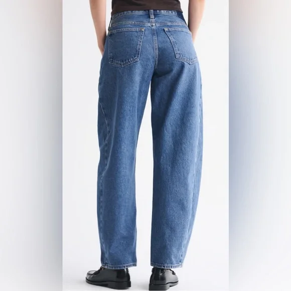 Abercrombie & Fitch Ultra Barrel Blue Denim Jeans - Picture 4 of 6